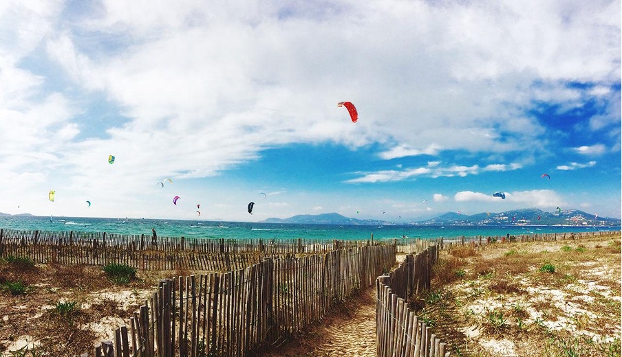 Almanarre-surf-hyères-plage