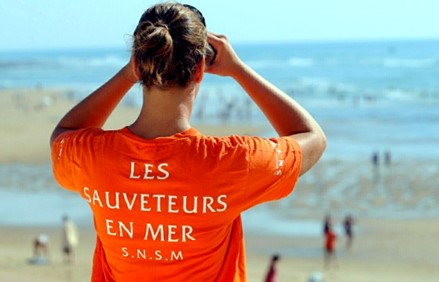 Giens-presqu’île-mer-catamaran-plage-Hyères